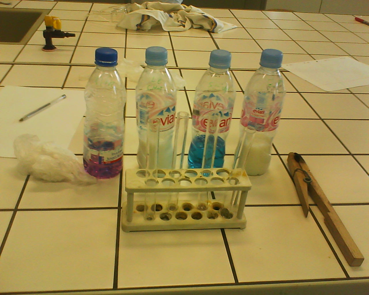 &eacute;chantillons des 4 lessives